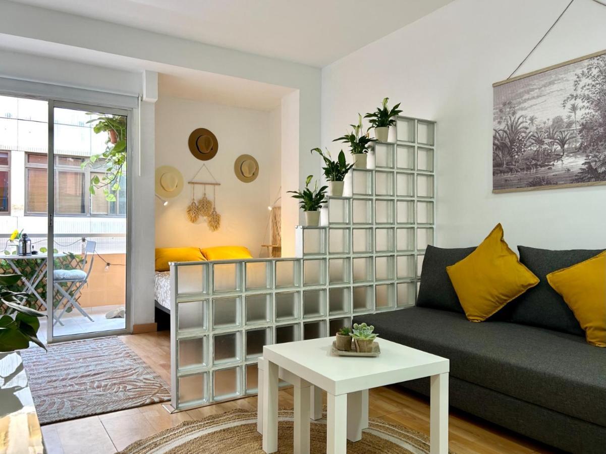 2 Min Dalla Spiaggia Loft Terrazza Casa Gialla Las Palmas de Gran Canaria Eksteriør billede