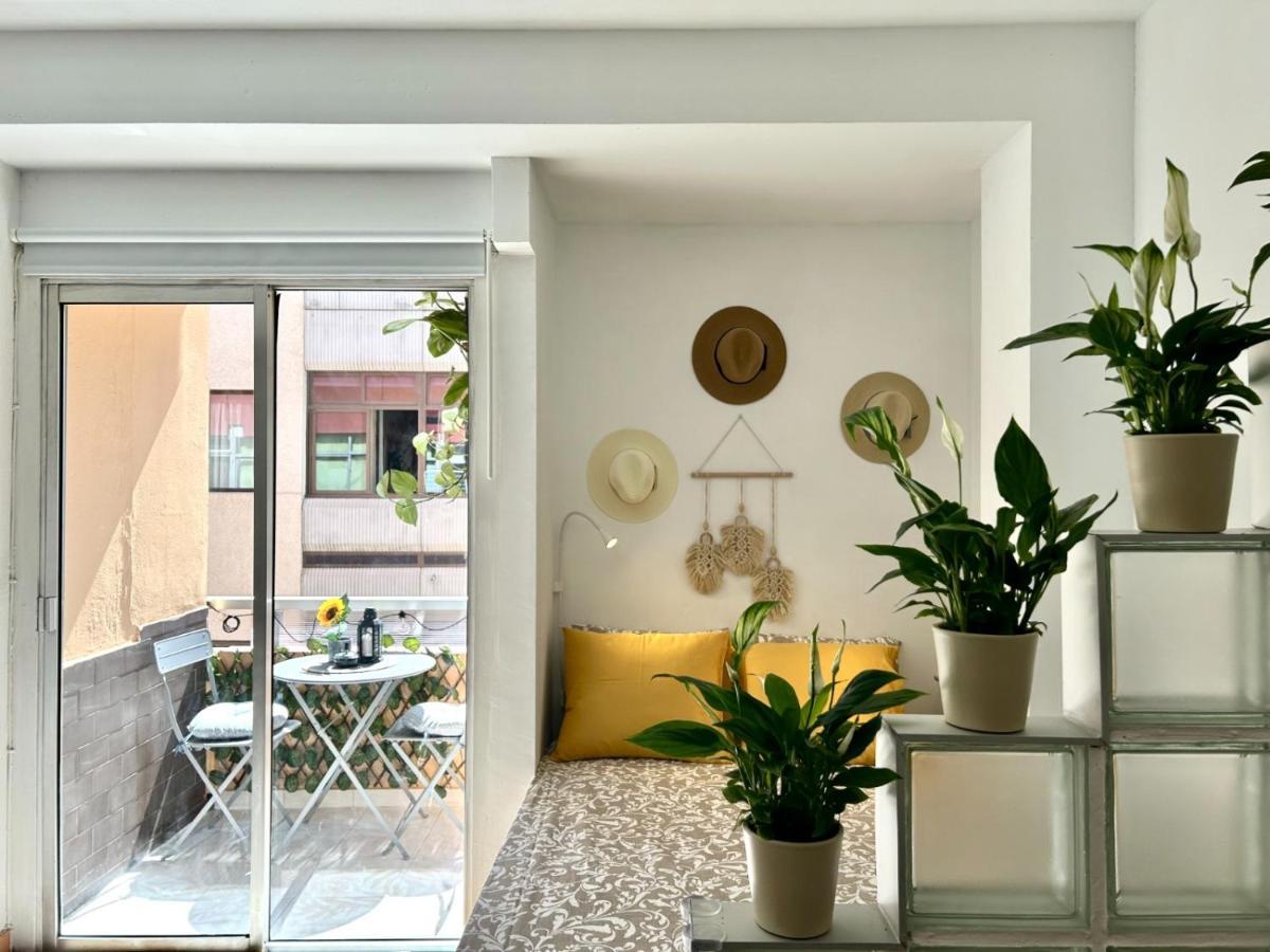 2 Min Dalla Spiaggia Loft Terrazza Casa Gialla Las Palmas de Gran Canaria Eksteriør billede